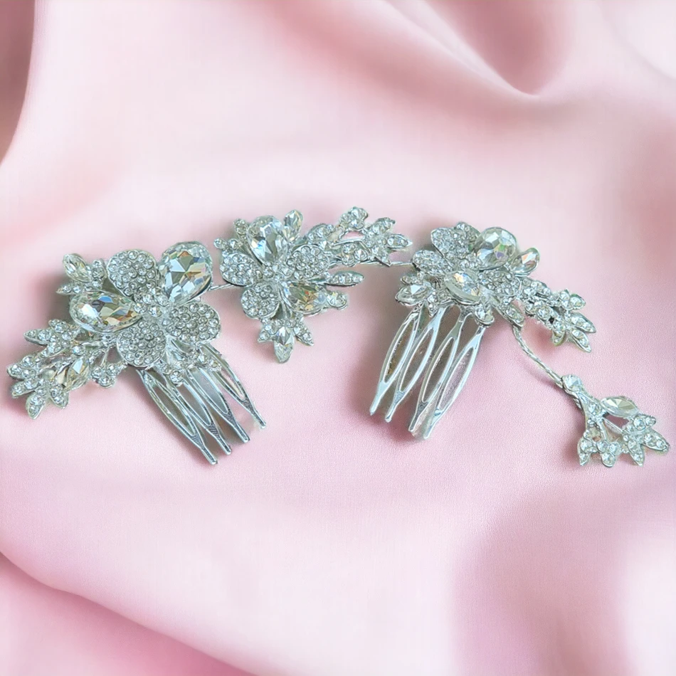 Сребристо украшение за коса с цветя и кристали - Image 2