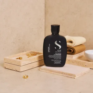 Нежен детоксикиращ шампоан за всички типове коса - Semi di Lino Detoxifying Low Shampoo 250